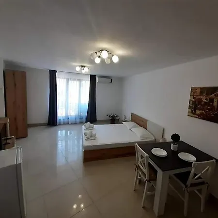Quattro Apartman *